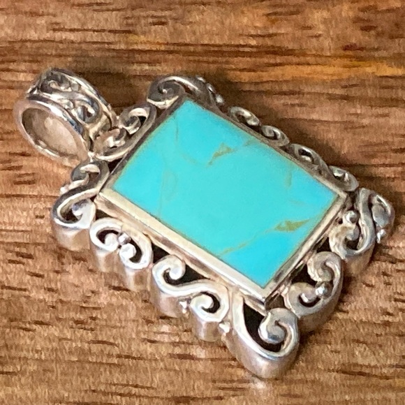 Genuine Turquoise Set in Sterling Silver Pendant - Picture 3 of 6